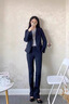 蕓蕁休閑西裝女2025新款黑色西裝外套女新款時尚氣質(zhì)小個子西服上衣女 藏藍西裝(西褲+西裙)+白色襯衫 S (適合80~89斤) 曬單實拍圖