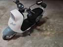 綠源（Luyuan）電動(dòng)摩托車(chē)MODA C2 長(cháng)續航電摩60V20Ah鉛酸 通勤代步高速長(cháng)跑電動(dòng)車(chē) 風(fēng)暴灰【前碟剎+NFC刷卡解鎖】 曬單實(shí)拍圖