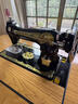 蝴蝶牌（BUTTERFLY）上海老式縫紉機家用臺式腳踏電動(dòng)機頭飛人裁縫衣車(chē)機架升級加厚 黑蝴蝶+黃色臺板+鑄鐵機架+電機 曬單實(shí)拍圖