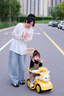 MAIGEMENG兒童扭扭車(chē)1-3歲防側翻搖搖車(chē)電動(dòng)車(chē)男女寶寶車(chē)嬰兒車(chē)可坐人遙控 【遙控電動(dòng)款】檸檬黃+音樂(lè )燈光+發(fā)泡軟輪+圍欄推桿 寶寶周歲生日禮物-下單送餐盤(pán) 曬單實(shí)拍圖
