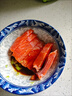 新疆三文魚新鮮刺身生魚片中段冰鮮即食刺身輔食海鮮日料壽司無骨 去皮發(fā)貨三文魚塊裝800g 曬單實拍圖