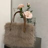 星昔長(cháng)毛絨毛毛包包女包2025新款潮百搭手提包氣質(zhì)毛絨單肩斜挎包 深咖色 曬單實(shí)拍圖
