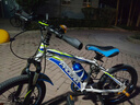 鳳凰（Phoenix）兒童自行車(chē)山地車(chē)男女學(xué)生腳踏車(chē)6-12歲童車(chē) 霸道 白藍色 18寸 曬單實(shí)拍圖