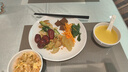京東京造 飯盒 上班族316L不銹鋼餐盒小學(xué)生可微波爐2L 配筷勺+保溫袋 曬單實(shí)拍圖