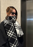 CharisKitty圍巾女2025新款韓系格紋百搭圍脖氛圍感大披肩圣誕節禮物 黑白色 曬單實(shí)拍圖