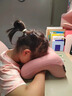小學(xué)生午睡枕兒童初高中生教室午休枕成人辦公室趴睡神器記憶棉 吸濕祛味竹炭款【淺藕粉】贈收納袋眼罩耳塞 曬單實(shí)拍圖