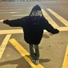JAVC美式刺繡黑色連帽衛(wèi)衣女春秋季2025新款國潮牌小個子oversize上衣 黑色-春秋薄款 L 建議 105-120斤 曬單實拍圖