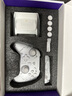 機械師G5pro MAX無(wú)線(xiàn)藍牙游戲手柄 switch pro類(lèi)xbox手柄 有線(xiàn)電腦PC手機NS steam手柄-含充電底座-白 曬單實(shí)拍圖