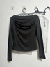 LILY2025秋新款女裝含羊毛法式蕩領(lǐng)收腰修身氣質(zhì)通勤長(cháng)袖T恤內搭 501灰色 S 曬單實(shí)拍圖