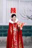 艾方鳥(niǎo)冬季古裝女裝斗篷外套漢服披肩紅色結婚披風(fēng)紅色新娘秀禾中式披肩 紅色披風(fēng)緞面1號 曬單實(shí)拍圖