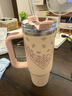 STANLEY巨無霸吸管杯 不銹鋼保溫杯吸管杯高顏值保冷保溫水杯七夕禮物 【限量發(fā)售】晶粉印花- 887ml 曬單實拍圖