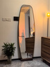 Mamorino德國品牌輕奢全身鏡落地穿衣試衣鏡異形鏡家用室內瑜伽鏡馬肚鏡 180*80原木色+底座 曬單實(shí)拍圖