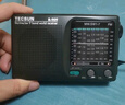 德生（Tecsun） R-909老年人全波段收音機(jī)廣播半導(dǎo)體便攜式老人指針迷你FM收音機(jī) 標(biāo)配+電源適配器 曬單實(shí)拍圖