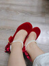 茯見(jiàn) 婚鞋女新娘鞋不累腳秀禾婚紗兩穿紅色小眾粗跟一字扣瑪麗珍鞋 珍珠鏈蝴蝶結婚鞋【紅色37碼】 曬單實(shí)拍圖