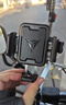 MOTOWOLF摩托車手機(jī)支架防震防抖防盜機(jī)車踏板車摩托車騎行導(dǎo)航固定架 衛(wèi)仕-鏡桿黑[一鍵鎖緊/防盜設(shè)計(jì)] 曬單實(shí)拍圖