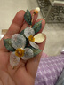 She's茜子梵高玫瑰刺繡葉片高檔女士胸針輕奢胸花別針生日禮物送女友 曬單實(shí)拍圖