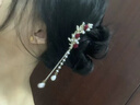 CRALAYSHE 珂萊伊新中式紅色玫瑰花珍珠流蘇發(fā)簪古風(fēng)U型簪子新娘敬酒服發(fā)釵高級感 銀色 樹(shù)葉珍珠三紅花 曬單實(shí)拍圖