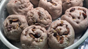 京嚴(yán)硅膠揉面墊廚房搟面和面食品級(jí)面食面點(diǎn)面板案板烘焙包餃子墊加厚 【加厚款送切面刀搟面杖】70*50c 曬單實(shí)拍圖