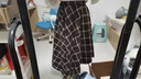 百圖（betu）女裝2025年冬季新款半身裙松緊腰不規則格子A字半裙裙子女2510X09 咖色格 S 曬單實(shí)拍圖