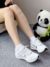 耐克（NIKE）DOWNSHIFTER 13女子透氣專(zhuān)業(yè)跑步鞋秋季公路緩震FD6476 100白/金屬銀/黑/帆白/隊(duì)紅 38 曬單實(shí)拍圖