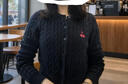 UR2025秋季新款女裝休閑絞花肌理櫻桃刺繡針織開(kāi)衫UYY950116 曬單實(shí)拍圖