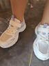 安踏兒童運動(dòng)鞋女小童跑步系列搭扣低幫臨風(fēng)跑鞋A22529935 曬單實(shí)拍圖