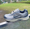 耐克男子透氣運(yùn)動(dòng)鞋冬季復(fù)古跑鞋風(fēng)緩震NIKE INITIATOR HQ1179 001金屬銀/狼灰/淺鐵礦石灰 42 曬單實(shí)拍圖