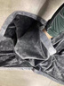 南極人（NanJiren）牛奶絨毛毯蓋被冬季毯子午睡毯辦公室空調毯?jiǎn)稳松汉鹘q蓋毯沙發(fā)毯 牛奶絨深灰【速熱保暖不掉毛】 150x200cm【速熱保暖 鋪蓋兩用】 曬單實(shí)拍圖