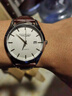 新款高顏值男士日歷全自動(dòng)石英表防水夜光商務(wù)25新款經(jīng)典專(zhuān)用男表 白面白殼棕帶 曬單實(shí)拍圖