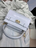 CHARLES&KEITH鱷魚(yú)紋凱莉包手提斜挎婚包包女包生日禮物CK2-50270880-1 Sea Salt Blue海鹽藍 S 曬單實(shí)拍圖