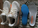 耐克頂級邁柔男子透氣輕便跑步鞋冬季新款專業(yè)NIKE VOMERO IQ4035 100帆白/黑/椰奶色/荷蘭橙 42 曬單實拍圖