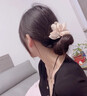 花詩(shī)可超仙氣質(zhì)雪紡花朵發(fā)夾女夏季后腦勺馬尾夾子頭飾感簡(jiǎn)約彈簧夾 2#卡其色-雪紡彈簧夾 曬單實(shí)拍圖