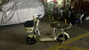 飛鴿 FG FLYING PIGEON電動(dòng)車(chē)鋰電成人女生女士小型電動(dòng)自行車(chē)輕便電單車(chē)2025新款電瓶車(chē)兩輪車(chē) 糯米白【新升級款/可上牌照/智能快充】 【鉛酸】12A石墨烯/可提充電/助力續航70km 曬單實(shí)拍圖