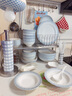 mornenjoy釉下彩碗碟套裝家用2025高顏值碗具餐具套裝簡(jiǎn)約碗盤(pán)碗筷喬遷之喜 素雅12人食(送砂鍋） 71頭 曬單實(shí)拍圖