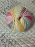 蛋糕線(xiàn)漸變色云團段染漸變毛線(xiàn)團棉噴毛紗線(xiàn)毛線(xiàn)琉璃十刻蛋糕團 彩虹四兩團 曬單實(shí)拍圖