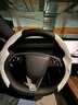 YZ適用tesla特斯拉model3Y方向盤(pán)套把超薄吸汗車(chē)內裝飾改裝丫配件 Model3/Y麂皮絨方向盤(pán)套-白色 曬單實(shí)拍圖