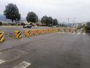 BEYZK馬路水泥隔離墩市政道路施工停車(chē)場(chǎng)防撞墩收費站擋車(chē)分流警示石墩 50x50x12x35CM紅白 曬單實(shí)拍圖