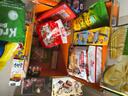 依食朝夕進(jìn)口零食大禮包原裝高檔中秋禮盒休閑零食節日送禮環(huán)球邂逅 曬單實(shí)拍圖
