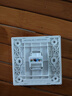 施耐德電氣單聯(lián)六類(lèi)電腦插座 86型網(wǎng)絡(luò)網(wǎng)線信息插座面板 桓悅系列 清雅白色 曬單實(shí)拍圖