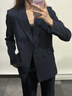 MeetMetro瑪依爾2025秋新款職業(yè)西裝套裝女氣質(zhì)通勤西服西褲兩件套 藏藍(lán)色【現(xiàn)貨閃電發(fā)】 S 曬單實(shí)拍圖