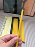 得力（deli）紐賽HB黑木鉛筆小黃桿高端學(xué)生考試素描繪圖考試專(zhuān)用2B鉛筆石墨無(wú)鉛毒不易斷芯幼兒園初學(xué)者練字筆 【六角黃桿】10支裝-HB 曬單實(shí)拍圖