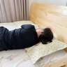 愛(ài)爾思A類(lèi)純棉紗布枕巾柔軟透氣吸汗全棉枕頭巾大人兒童家用情侶枕蓋巾 【兩條裝】裙子兔枕巾-綠色 32支 曬單實(shí)拍圖