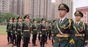 國旗班儀仗隊服裝學(xué)校護旗升旗儀式禮服學(xué)生國旗護衛隊儀仗服套裝 三道杠款12件套 均碼 男155 （適合90斤左右） 曬單實(shí)拍圖