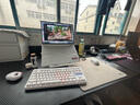 盛翹銘楚新款臺式電競雙人可升降碳纖維電腦桌子家用辦公桌書(shū)桌網(wǎng)吧游戲桌 [暗夜+REG燈+分段桌面]240*83CM 曬單實(shí)拍圖