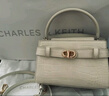 CHARLES&KEITH鱷魚(yú)紋凱莉包手提斜挎婚包包女包生日禮物CK2-50270880-1 Ivory象牙色 S 曬單實(shí)拍圖