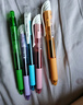 派通（Pentel）BLN105按動(dòng)黑色中性筆高顏值0.5mm簽字筆商務(wù)學(xué)生速干水筆水性筆文具 黑色5支裝 曬單實(shí)拍圖