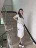 佐敘白色牛仔半身裙女2025秋新款時(shí)尚高腰顯瘦破洞字母印花毛邊包臀裙 白色 無(wú)腰帶 L （110-120斤） 曬單實(shí)拍圖