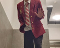 聲猴西服套裝男士學(xué)院風(fēng)休閑DKJK小西服結(jié)婚伴郎新郎禮服班校服外套男 紅色西服+長(zhǎng)袖襯衫+黑西褲+領(lǐng)帶 XL 曬單實(shí)拍圖