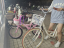 飛鴿（FLYING PIGEON）自行車成人通勤車自行車學(xué)生單車成人自行車通勤自行車女士自行車 標(biāo)配奶油米|單速|(zhì)輻條輪+禮包 24寸適合150-170cm 曬單實拍圖