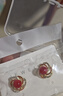 DOMAIWINS法式鋯石仿珍珠耳釘女小眾設計感高級小巧精致耳環(huán)S925銀 螺旋水鉆珍珠耳釘-紅色 曬單實(shí)拍圖